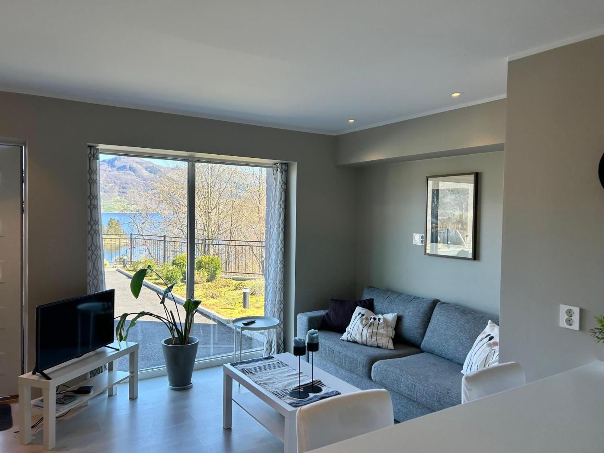Апартаменты Havn I Etne With Fjordview Етнесжоен Экстерьер фото